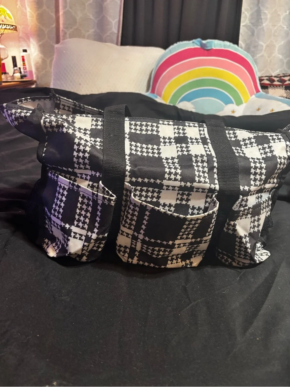 thirty-one Black and White Houndstooth Tote with Front Pockets
